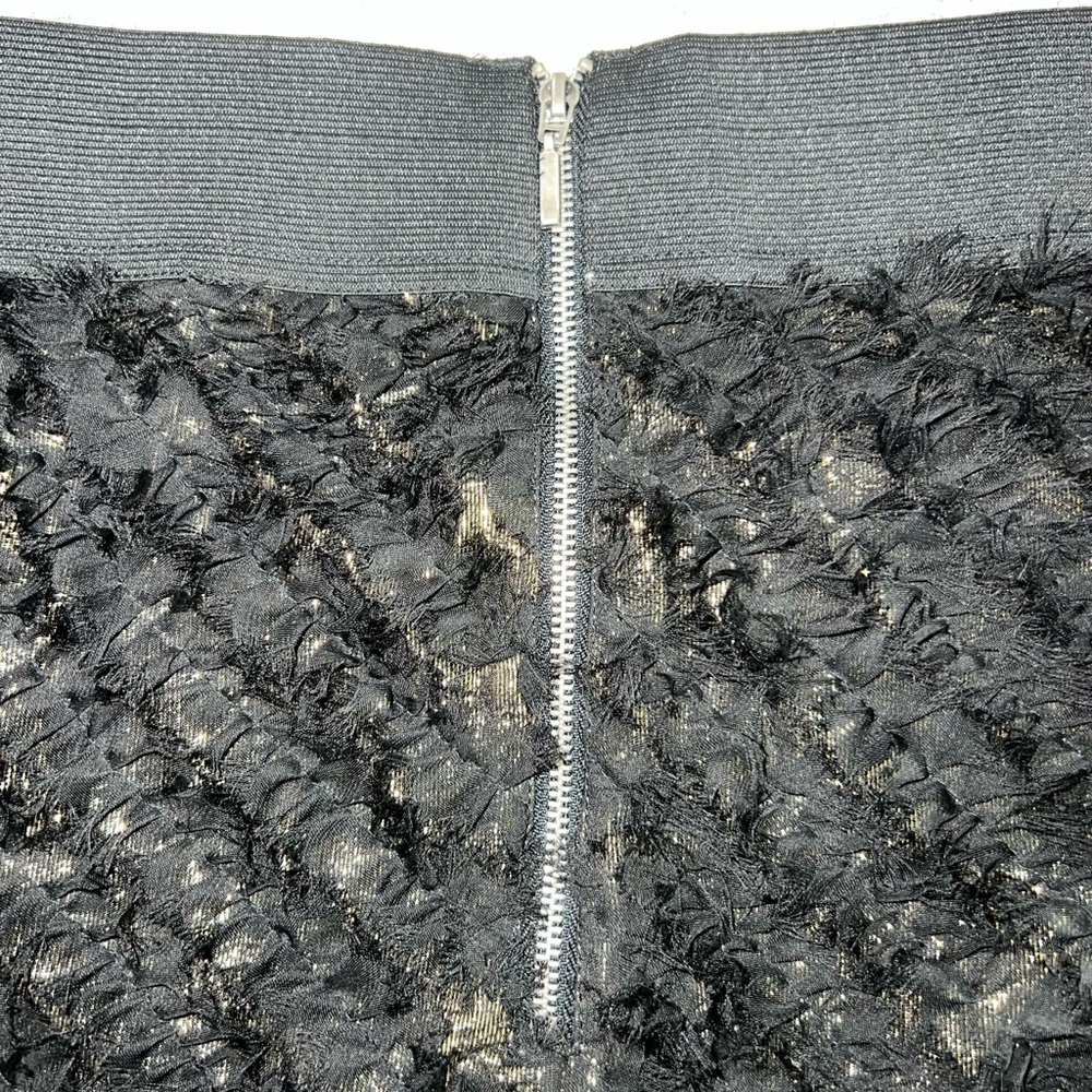 GUESS Metallic Ruffle skirt - Picture 7 of 7